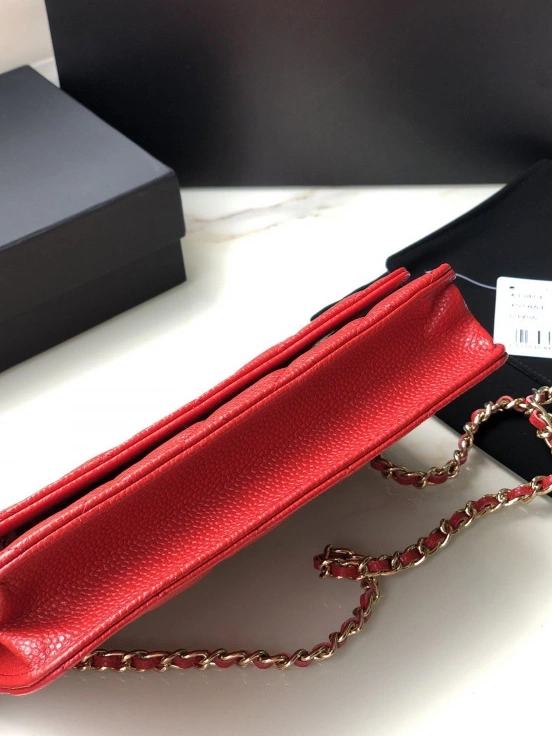 First Bag Ru CAVIAR WITH WALLET CHANEL HARDWARE CHAIN GOLD 0819